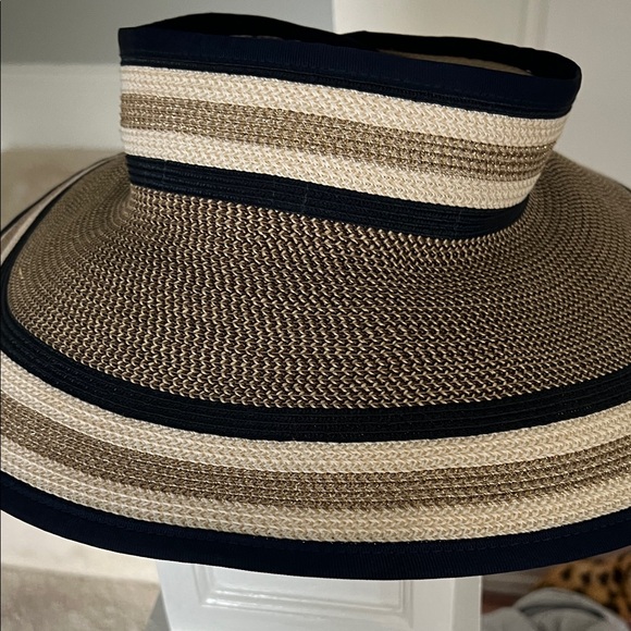Eric Javits Black and Tan Striped Hat - Picture 4 of 10